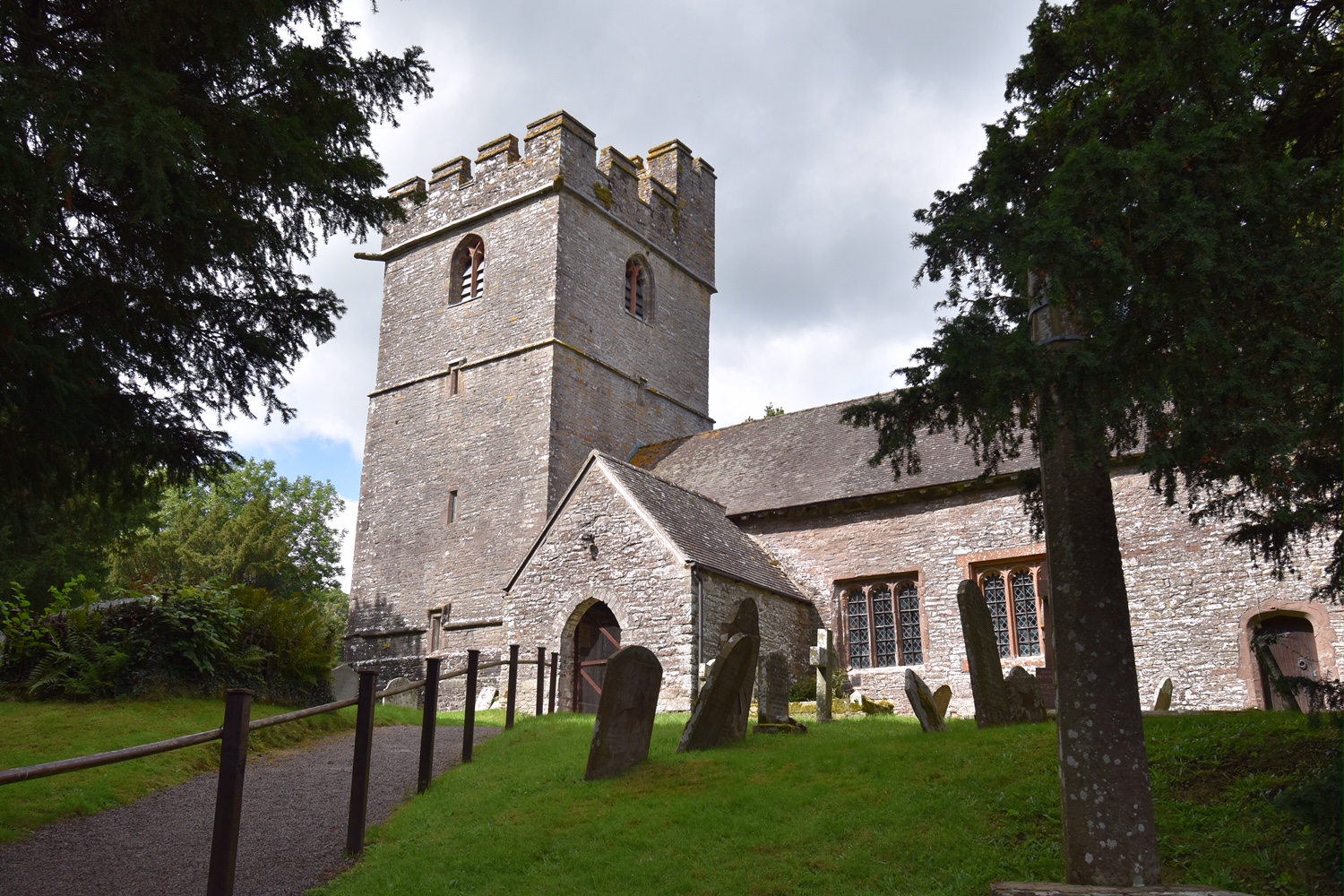 Llanfeugan church